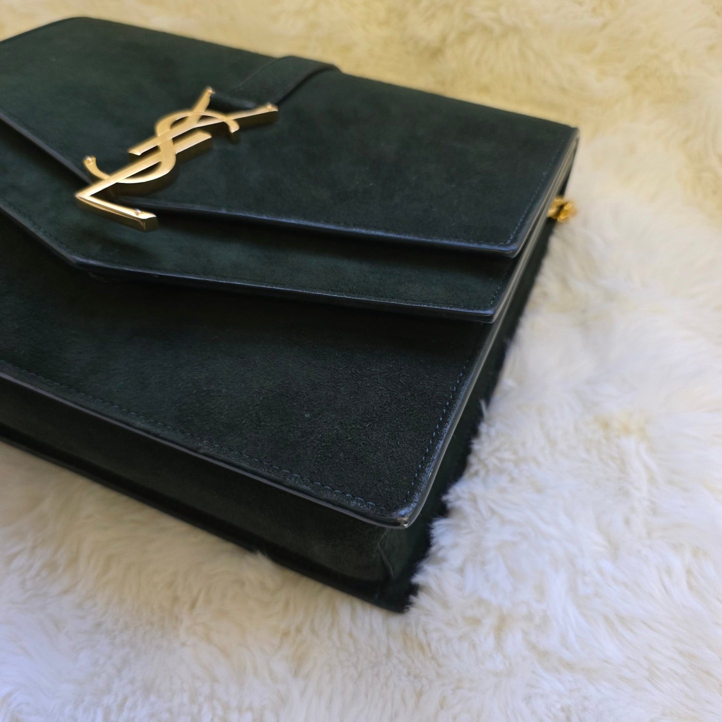 Saint Laurent Cassandra Leather and Suede Chain Shoulder Bag (Pre-Owned)
