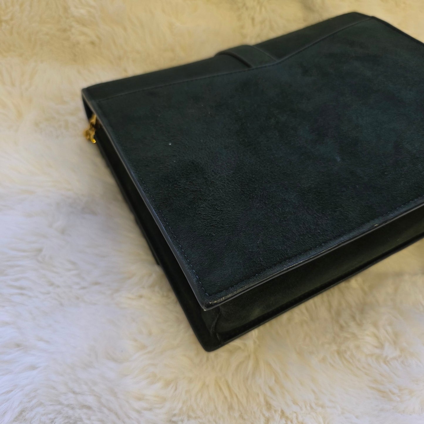 Saint Laurent Cassandra Leather and Suede Chain Shoulder Bag (Pre-Owned)