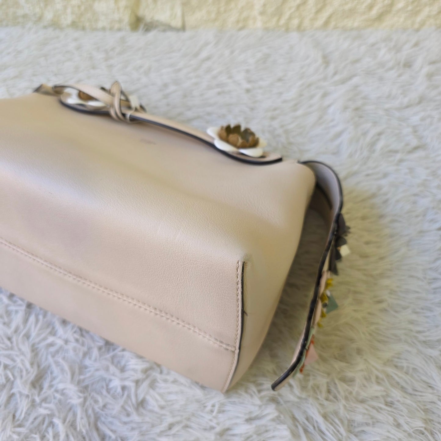 Fendi By The Way Flower Embellished Leather Bag (Pre-Owned)