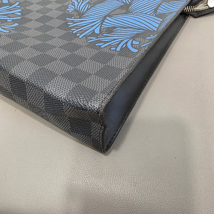 Louis Vuitton Damier Graphite Pochette Voyage Blue Print Clutch (Pre-Owned)