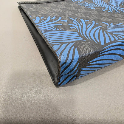 Louis Vuitton Damier Graphite Pochette Voyage Blue Print Clutch (Pre-Owned)