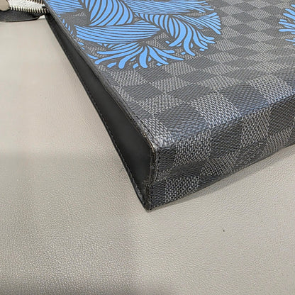 Louis Vuitton Damier Graphite Pochette Voyage Blue Print Clutch (Pre-Owned)