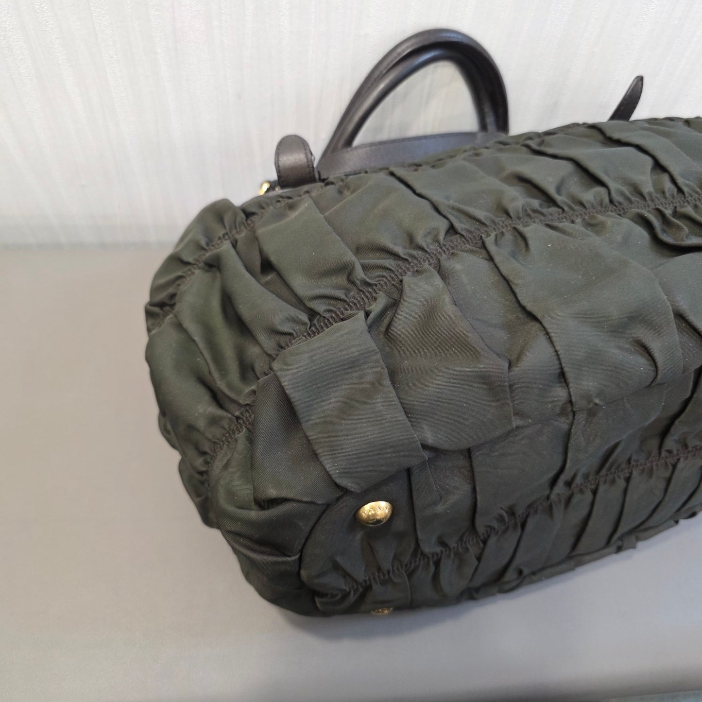 Prada Tessuto Gaufre Nylon Tote Bag (Pre-Owned)