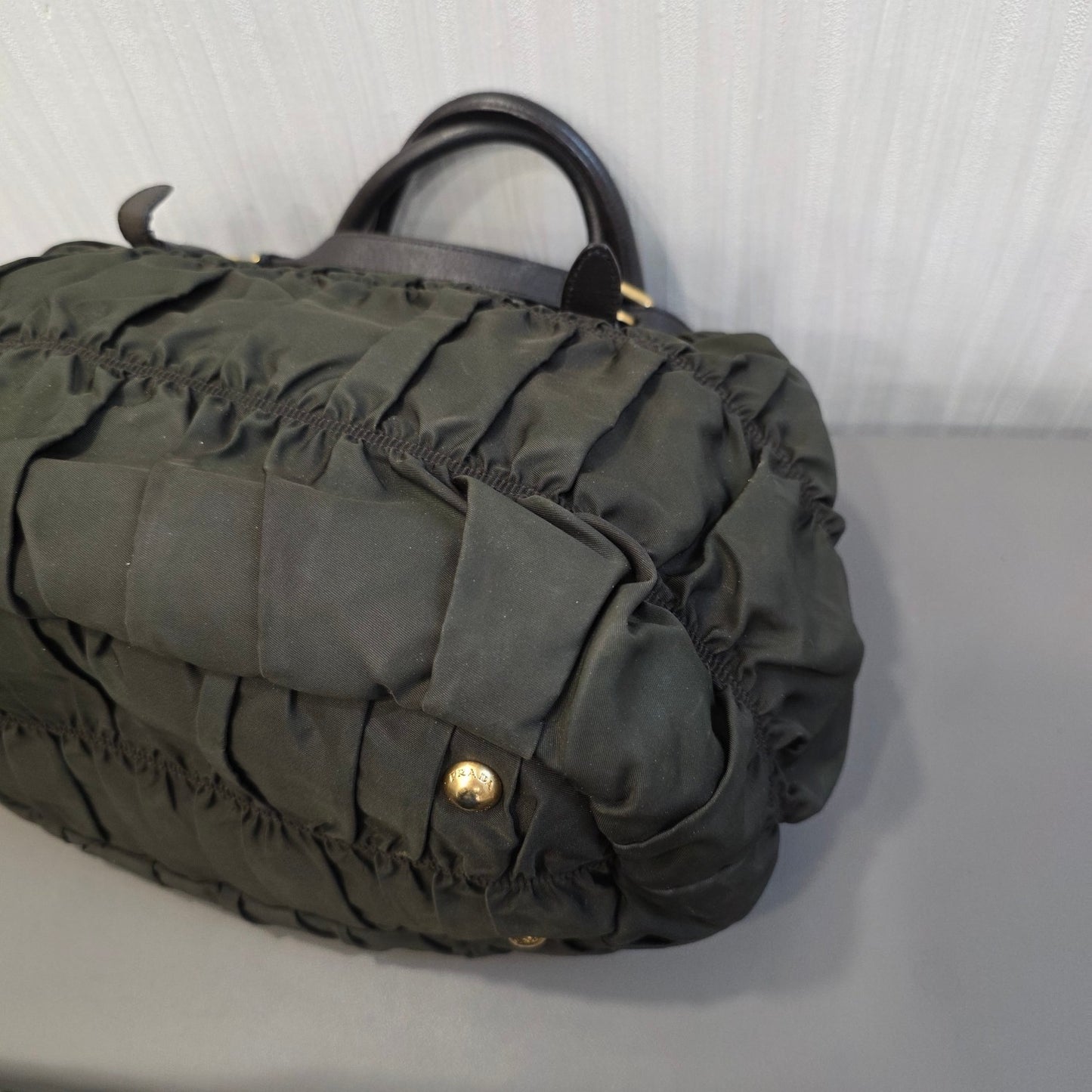 Prada Tessuto Gaufre Nylon Tote Bag (Pre-Owned)