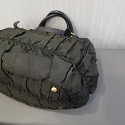 Prada Tessuto Gaufre Nylon Tote Bag (Pre-Owned)