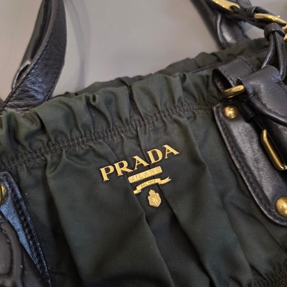 Prada Tessuto Gaufre Nylon Tote Bag (Pre-Owned)
