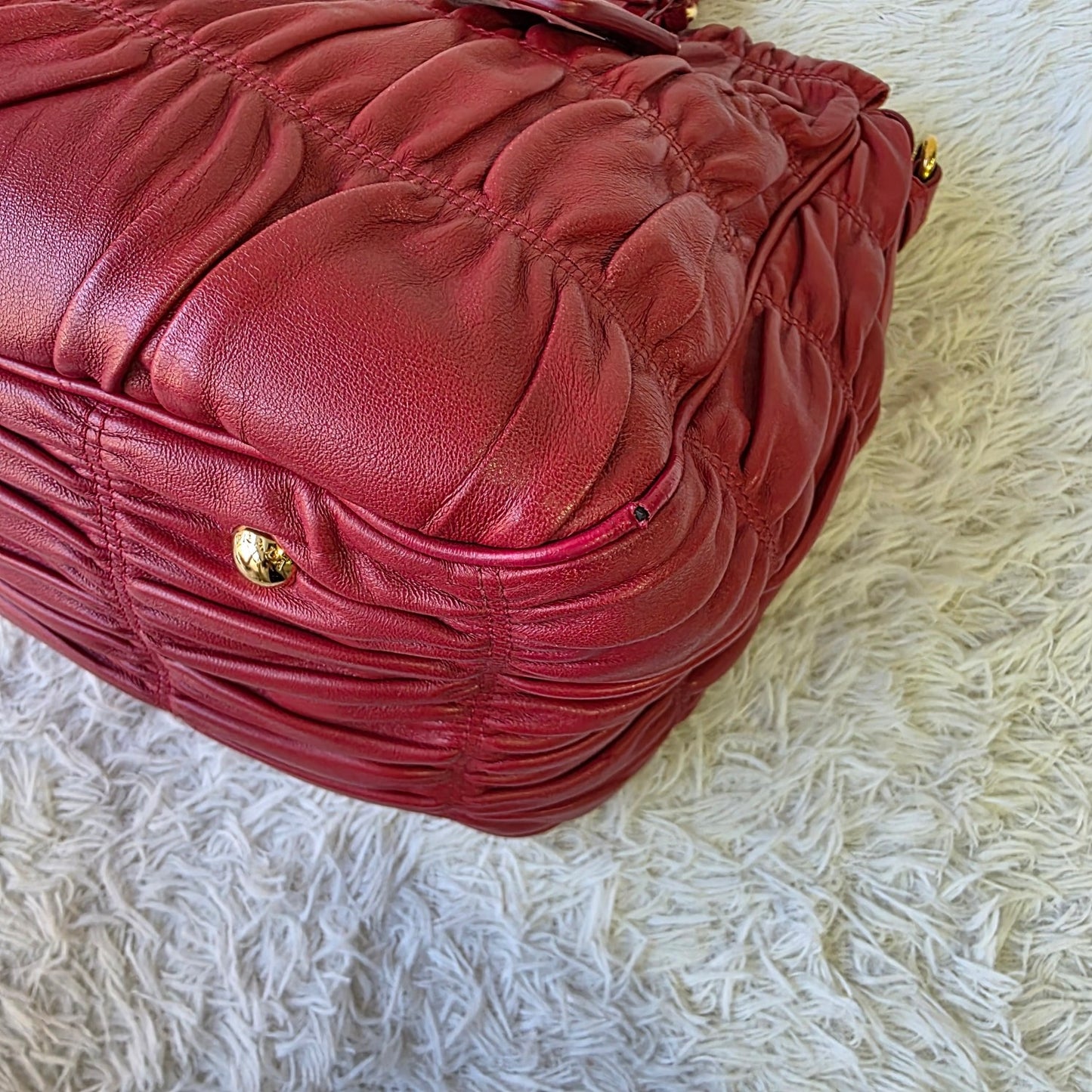Prada Gaufre Leather Tote Bag (Pre-Owned)