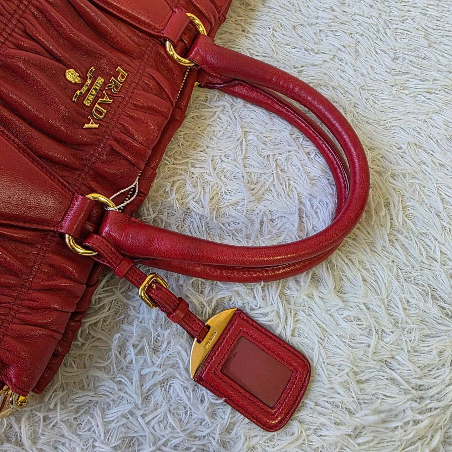 Prada Gaufre Leather Tote Bag (Pre-Owned)
