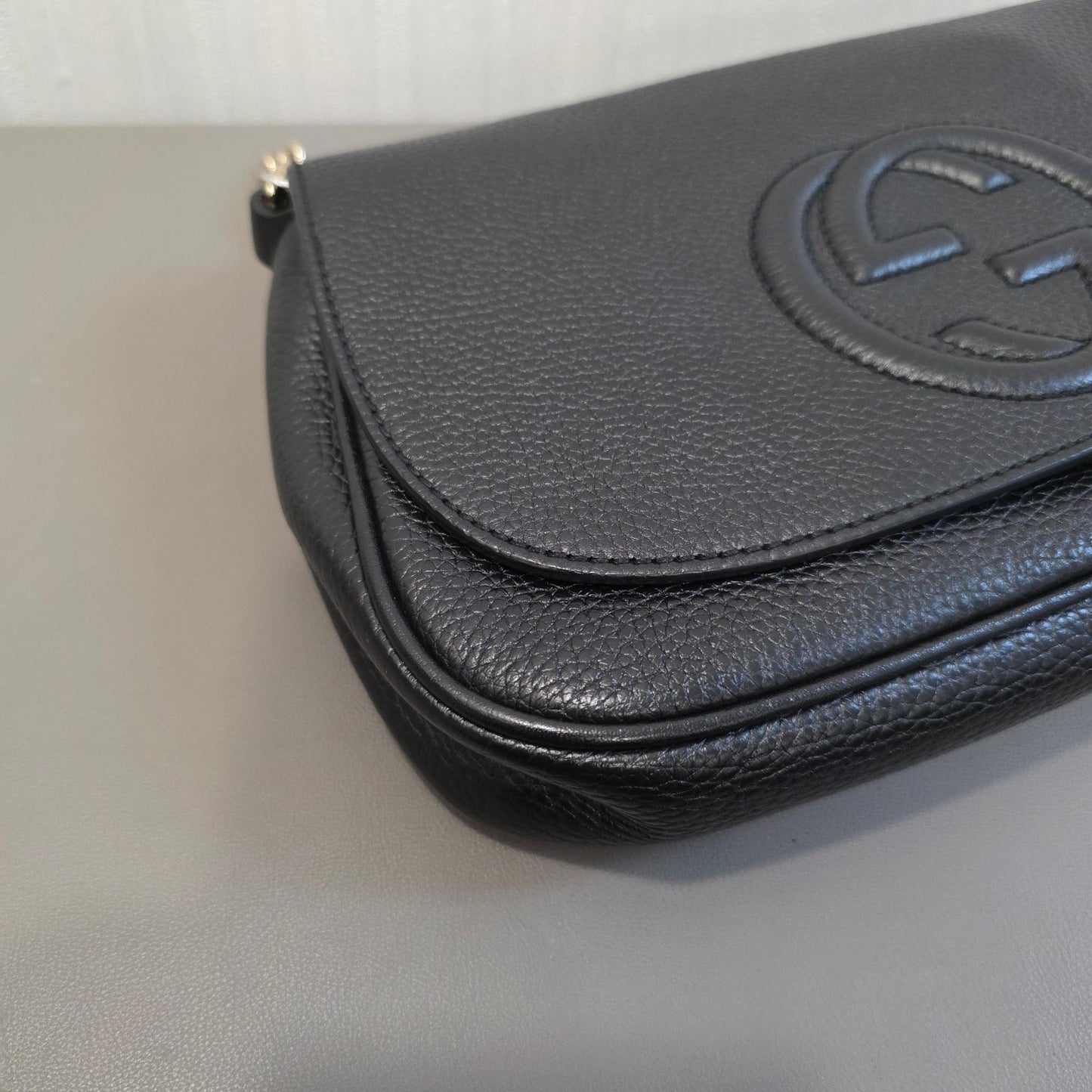 Gucci Soho Interlocking G Chain Wallet Black Leather (Pre-Owned)