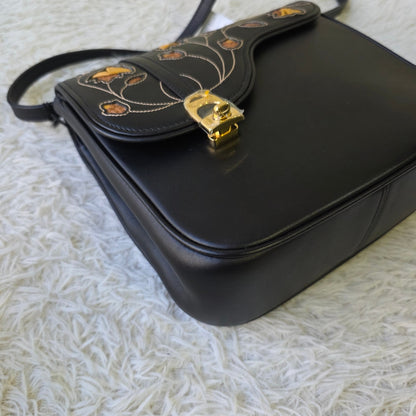 Gucci Floral Appliqué Leather Shoulder Bag (Pre-Owned)