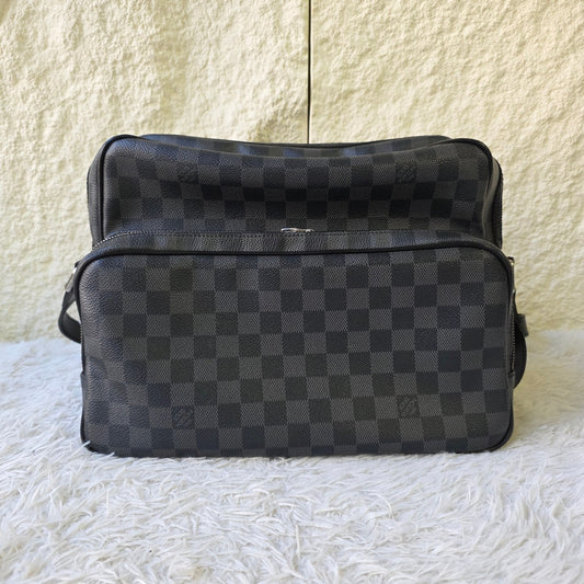 Louis Vuitton Damier Graphite Shoulder Bag (Pre-Owned)