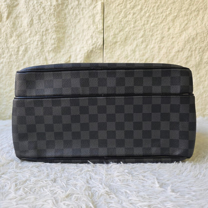 Louis Vuitton Damier Graphite Shoulder Bag (Pre-Owned)
