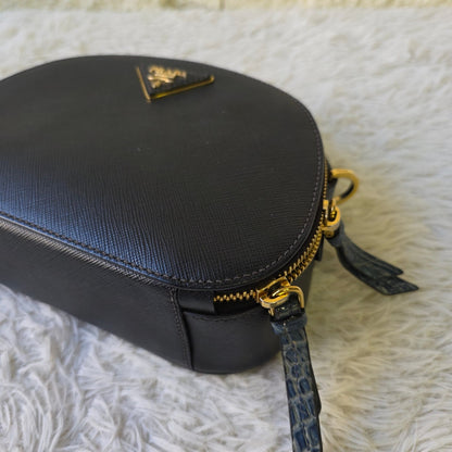 Prada Saffiano Leather Top Handle Vanity Bag (Pre-Owned)