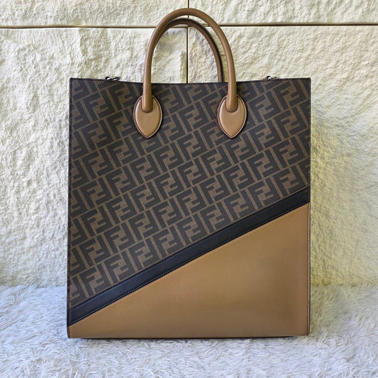 Fendi FF Monogram Leather Panel Tote Bag (Pre-Owned)