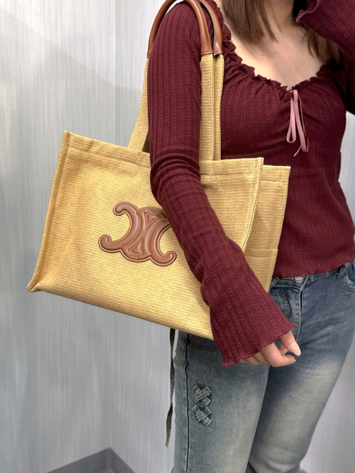 Celine Triomphe Raffia Cabas Tote Bag (Pre-Owned)