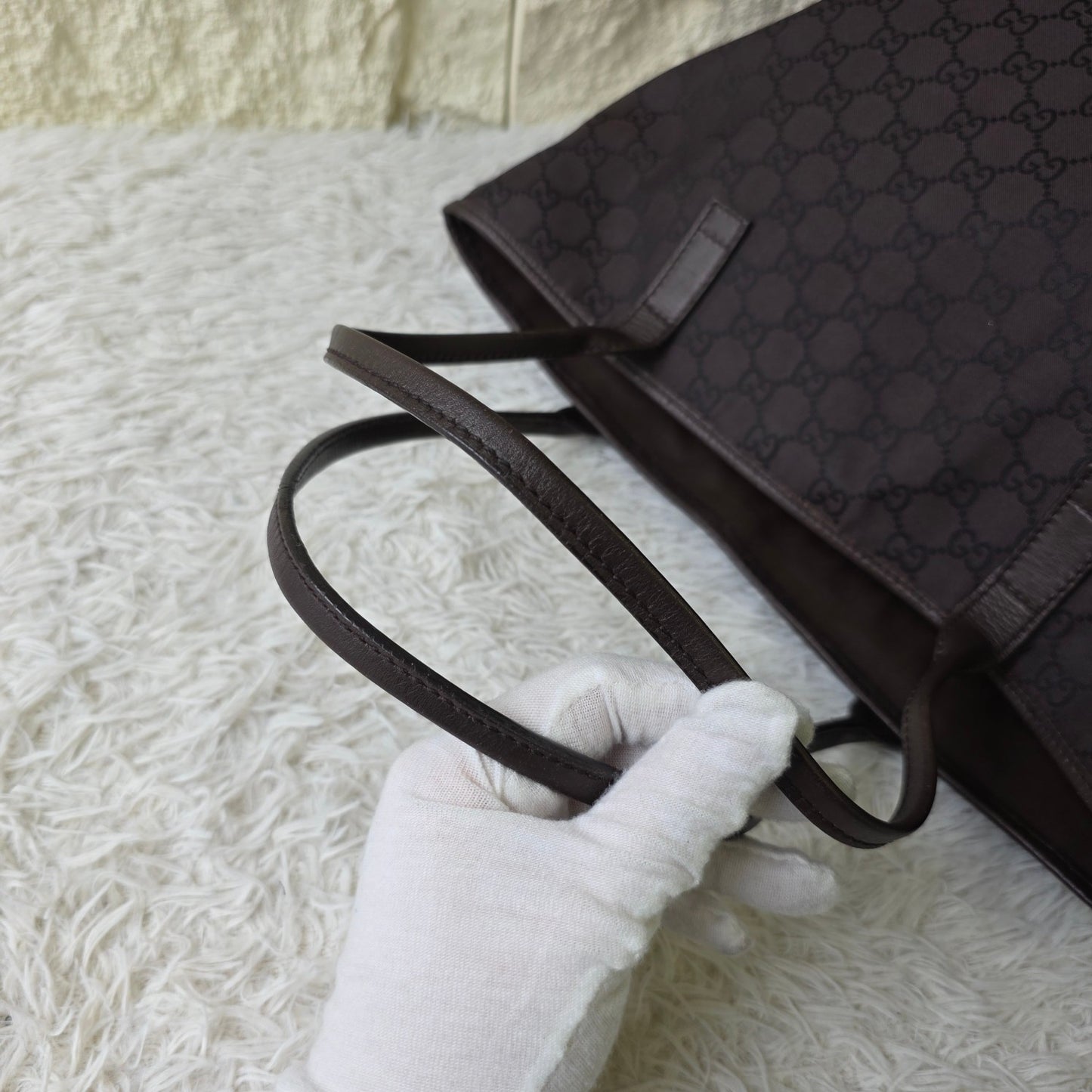 Gucci GG Canvas Tote Bag (Pre-Owned)