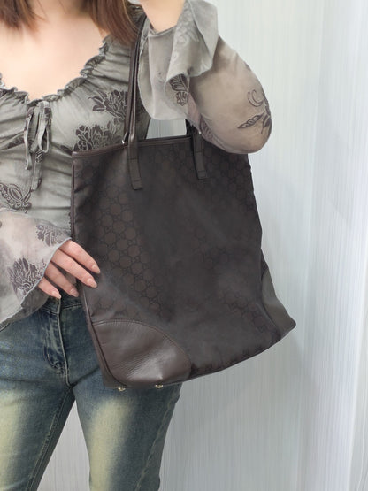 Gucci GG Canvas Tote Bag (Pre-Owned)