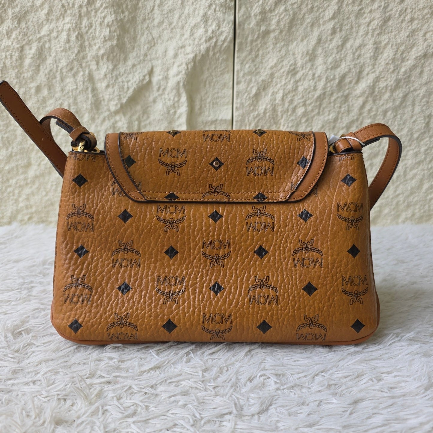 MCM Visetos Leather Shoulder Crossbody Bag (Pre-Owned)