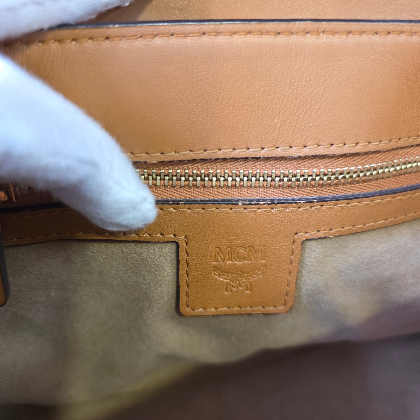 MCM Visetos Leather Shoulder Crossbody Bag (Pre-Owned)