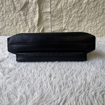 Loewe Anagram Embossed Leather Shoulder Bag (Pre-Owned)