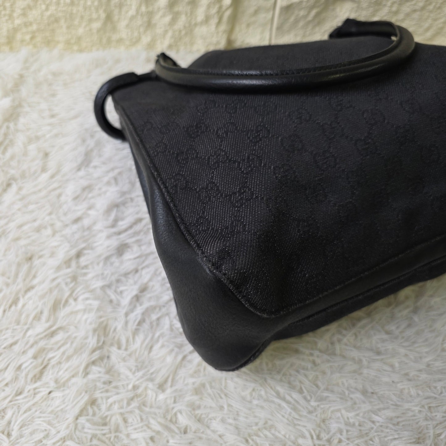 Gucci GG Canvas Shoulder Tote Bag (Pre-Owned)