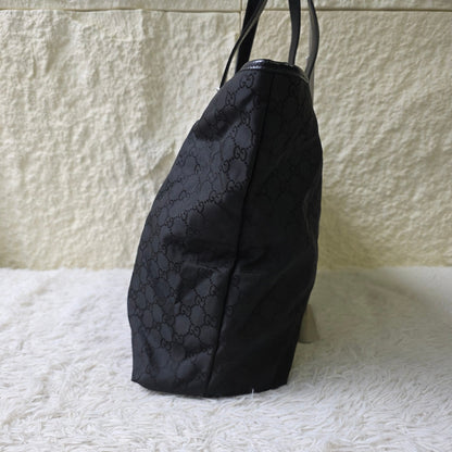 Gucci GG Nylon Tote Bag (Pre-Owned)