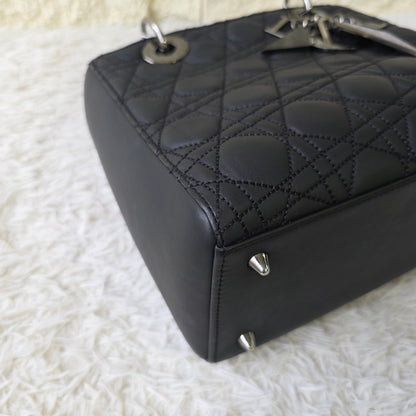 DIOR Lady Dior Medium Cannage Lambskin Black (Pre-Owned)