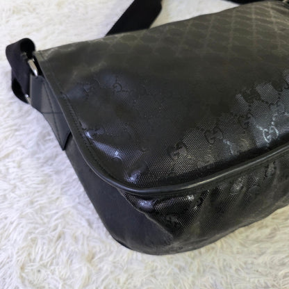 Gucci Messenger Bag (Pre-Owned)