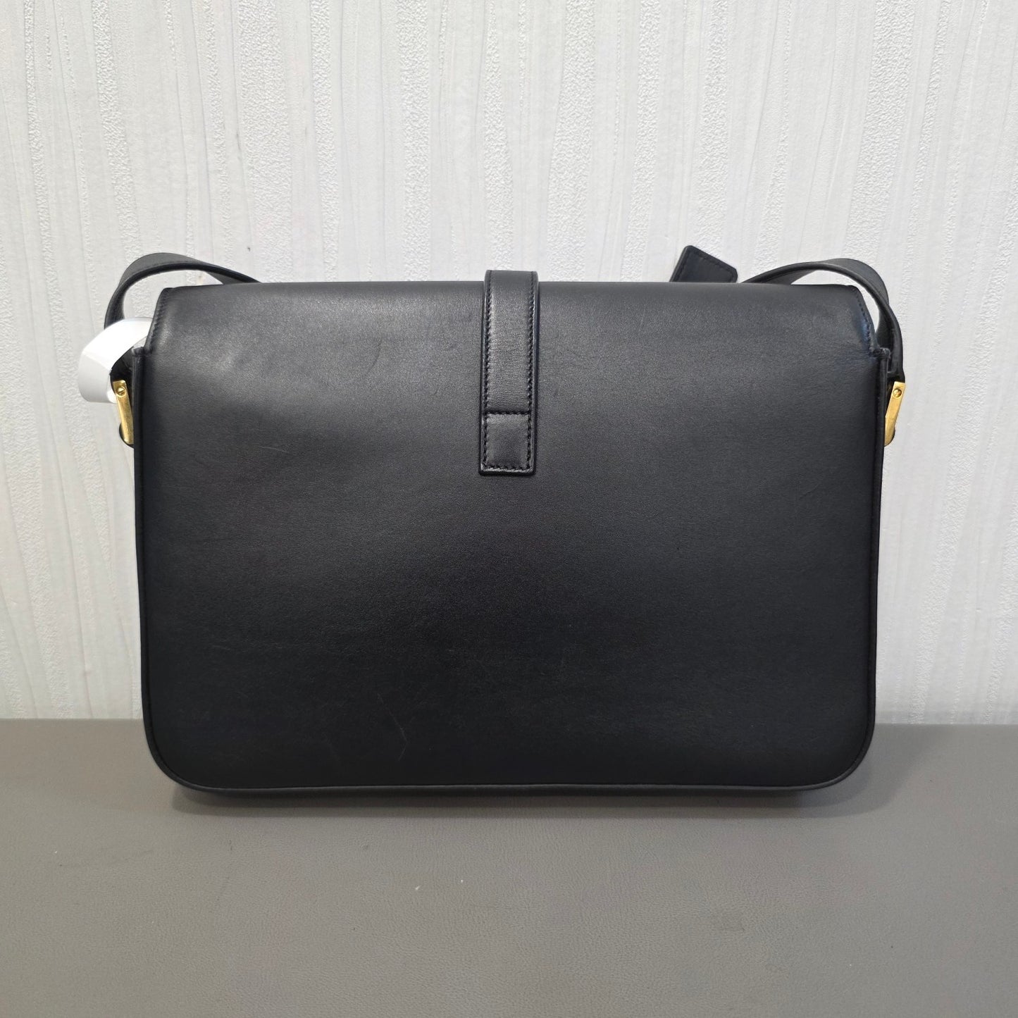 Saint Laurent Cassandra Leather Shoulder Bag (Pre-Owned)