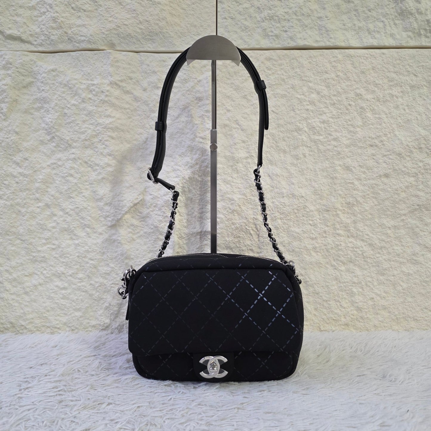 Chanel Quilted 2Way Travel Shoulder Bag Set (Pre-Owned)