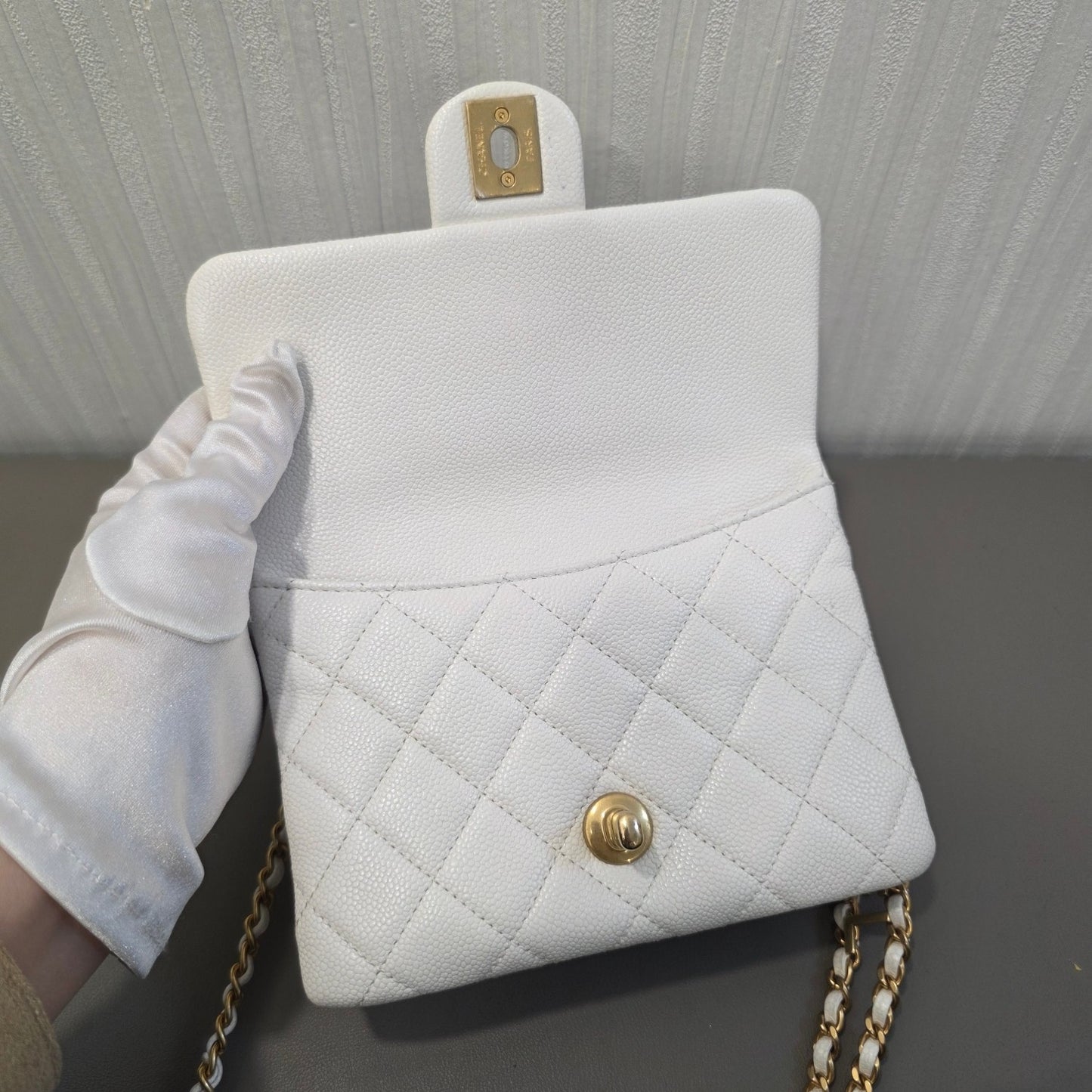 Chanel Classic Flap Quilted Chain Shoulder Bag (Pre-Owned)