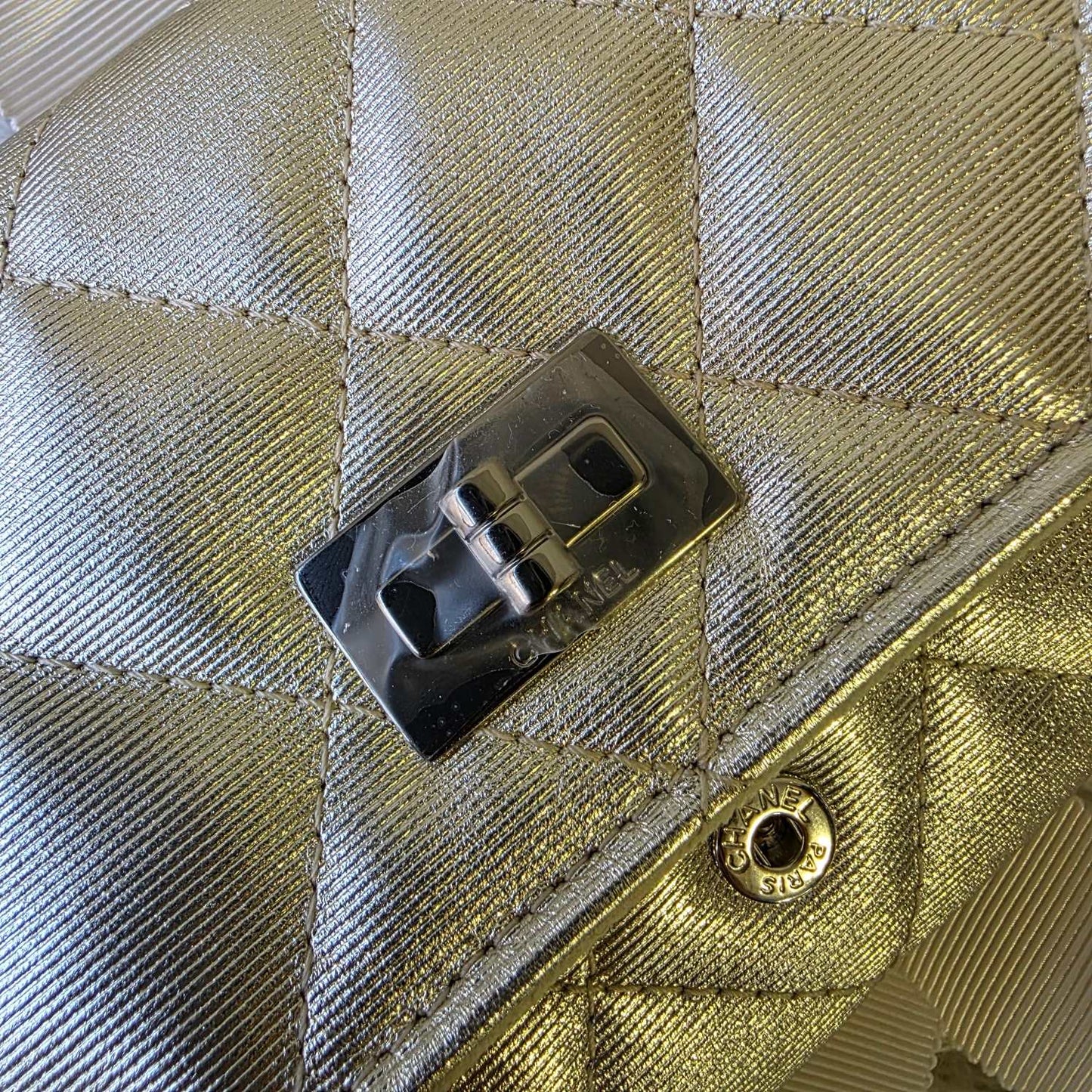 Chanel Quilted Ribbon Clutch Bag (Pre-Owned)