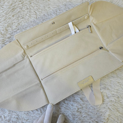 Chanel Quilted Ribbon Clutch Bag (Pre-Owned)