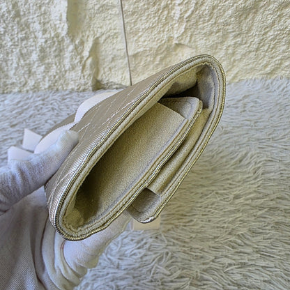 Chanel Quilted Ribbon Clutch Bag (Pre-Owned)