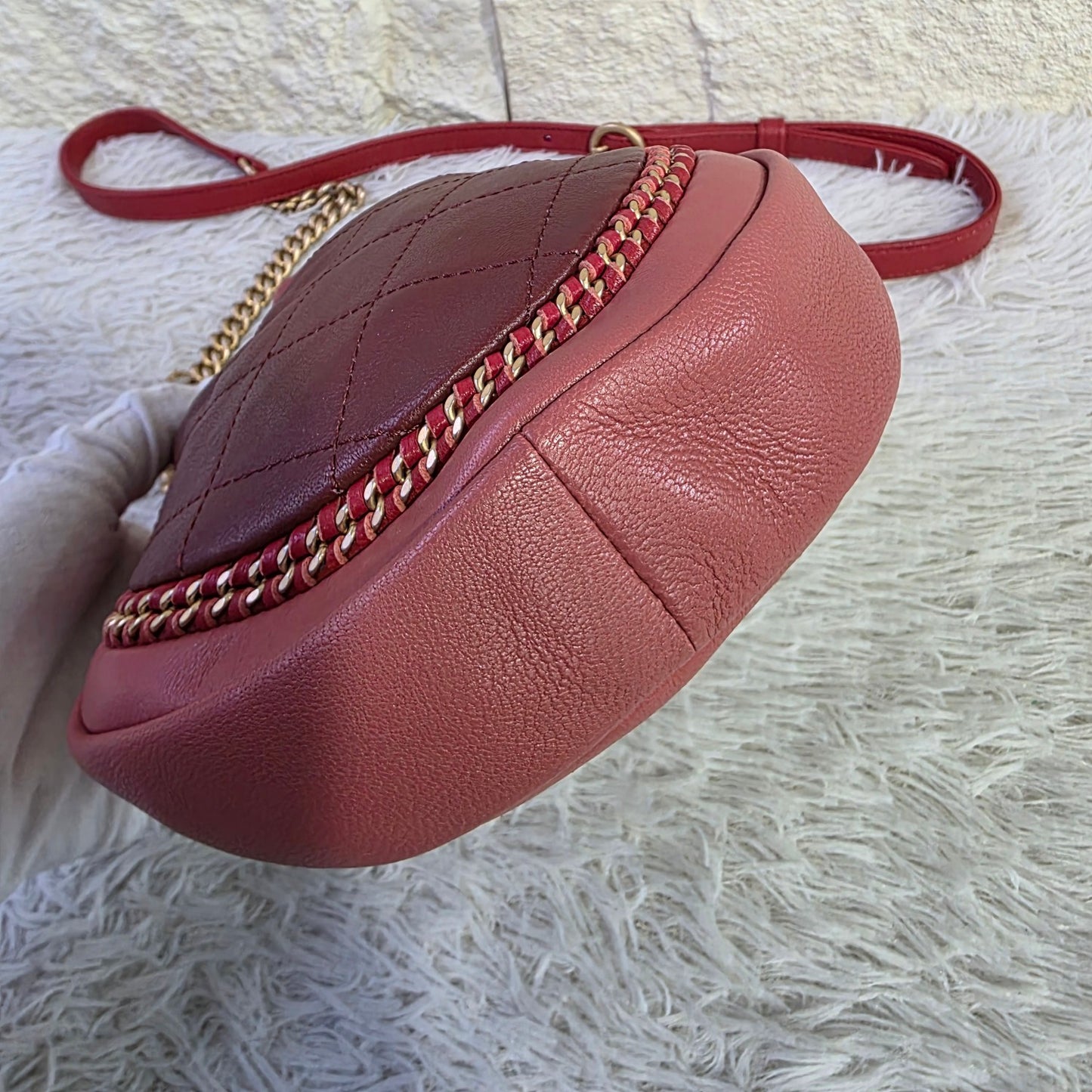 Chanel Quilted Chain Drawstring Bucket Bag (Pre-Owned)