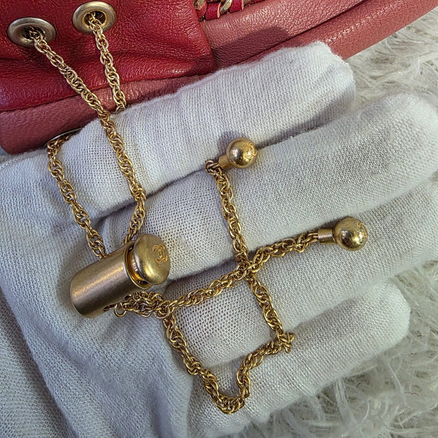 Chanel Quilted Chain Drawstring Bucket Bag (Pre-Owned)