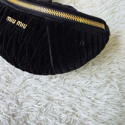 Miu Miu Velvet Chain Belt Bag (Pre-Owned)