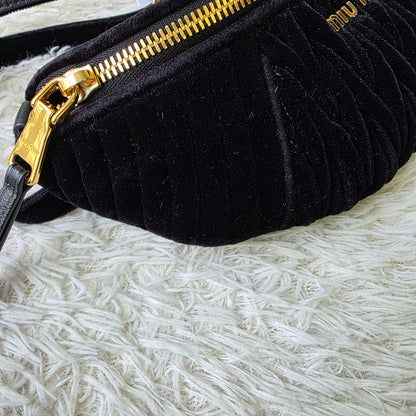 Miu Miu Velvet Chain Belt Bag (Pre-Owned)