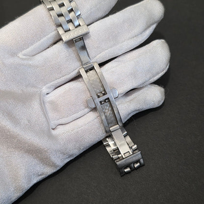 Gucci Diamond Index Stainless Steel Watch (Pre-Owned)
