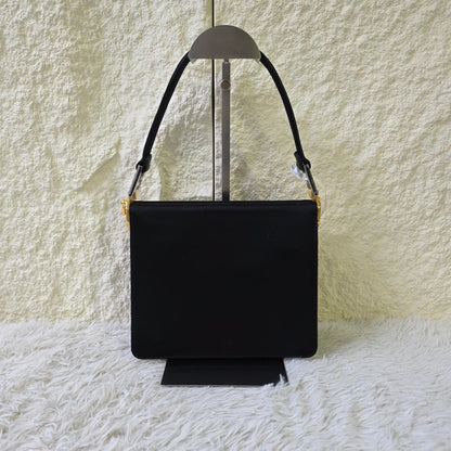 Fendi Minimal Leather Shoulder Bag (Pre-Owned)