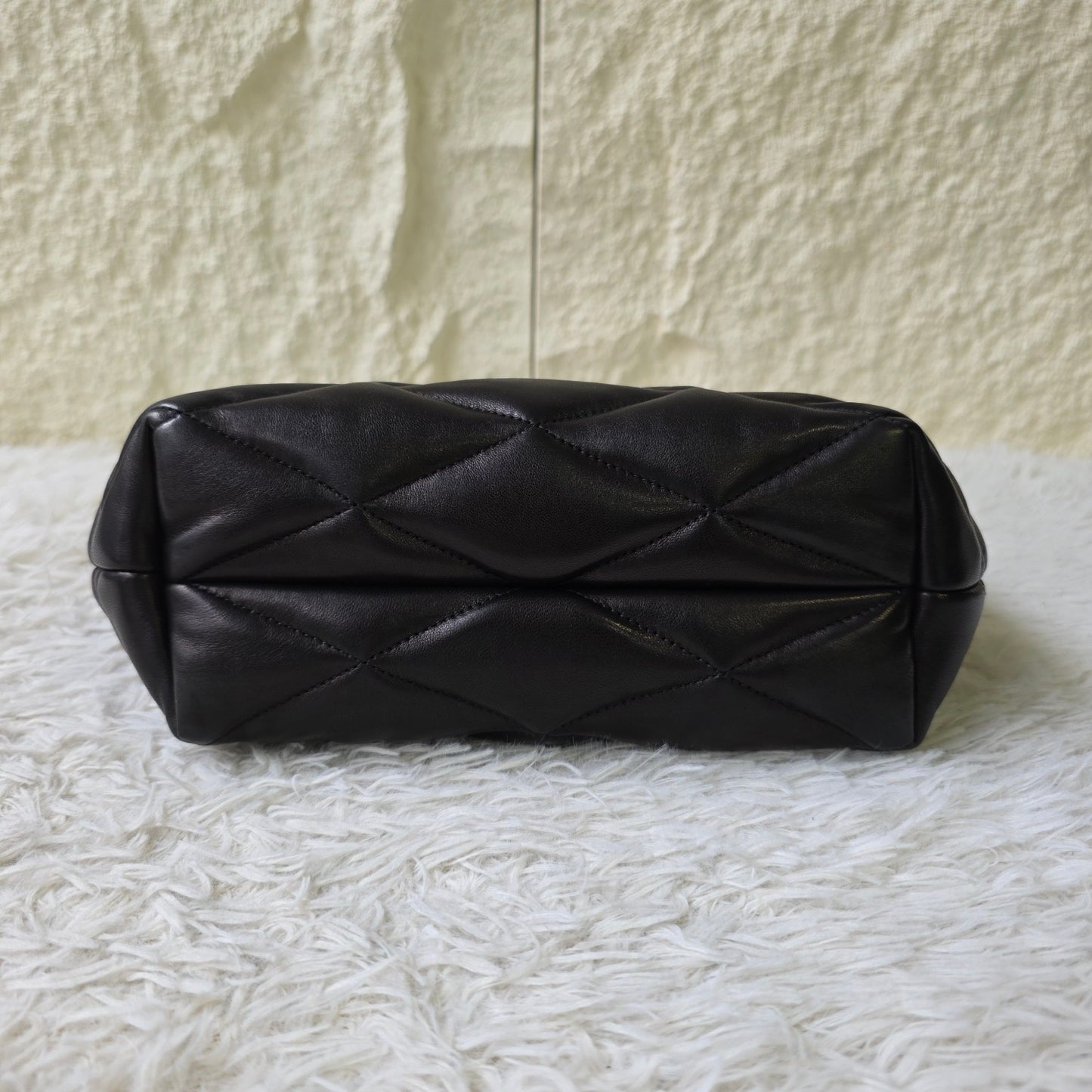 Saint Laurent Puffer Quilted Leather Pouch (Pre-Owned)