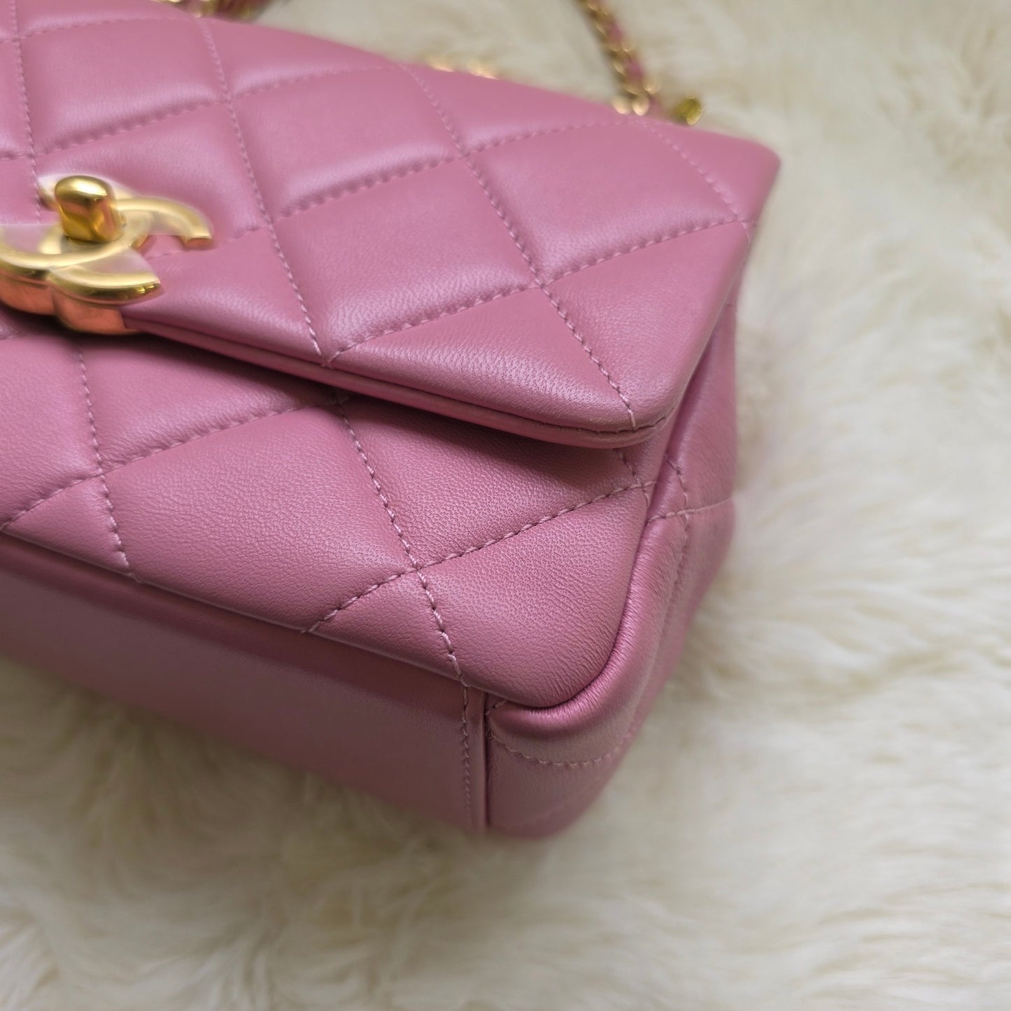 Chanel Crystal CC Chain Flap Bag (Pre-Owned)