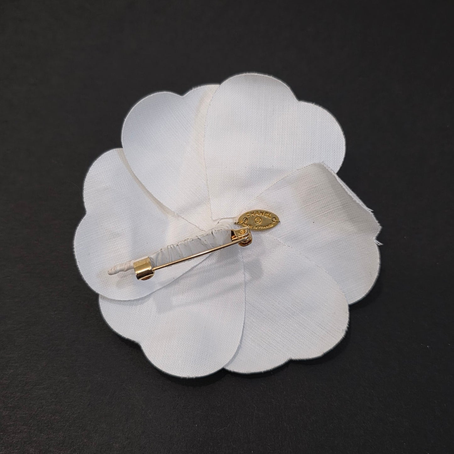 Chanel Camellia Fabric Brooch (Pre-Owned)