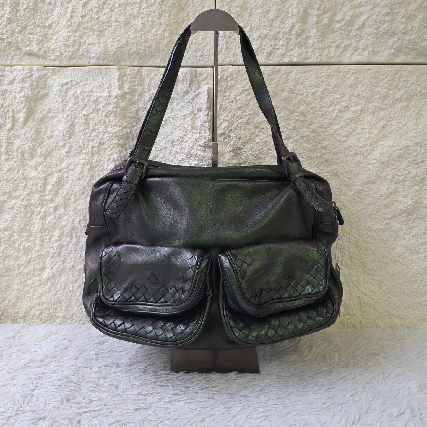 Bottega Veneta Intrecciato Multi Pocket Shoulder Bag (Pre-Owned)