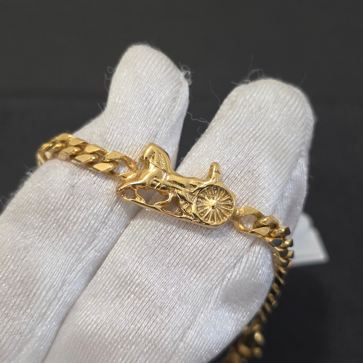 Celine Horse Carriage Motif Gold-Tone Chain Bracelet (Pre-Owned)