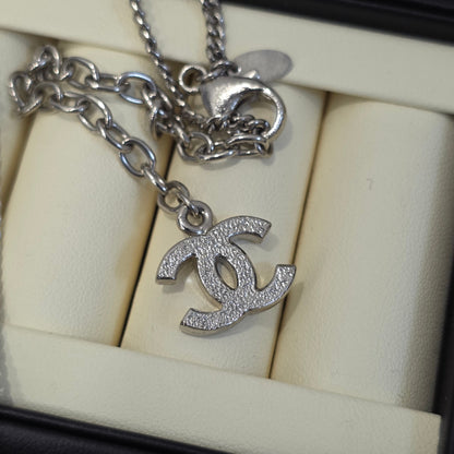 Chanel CC Logo Pendant Chain Necklace (Pre-Owned)