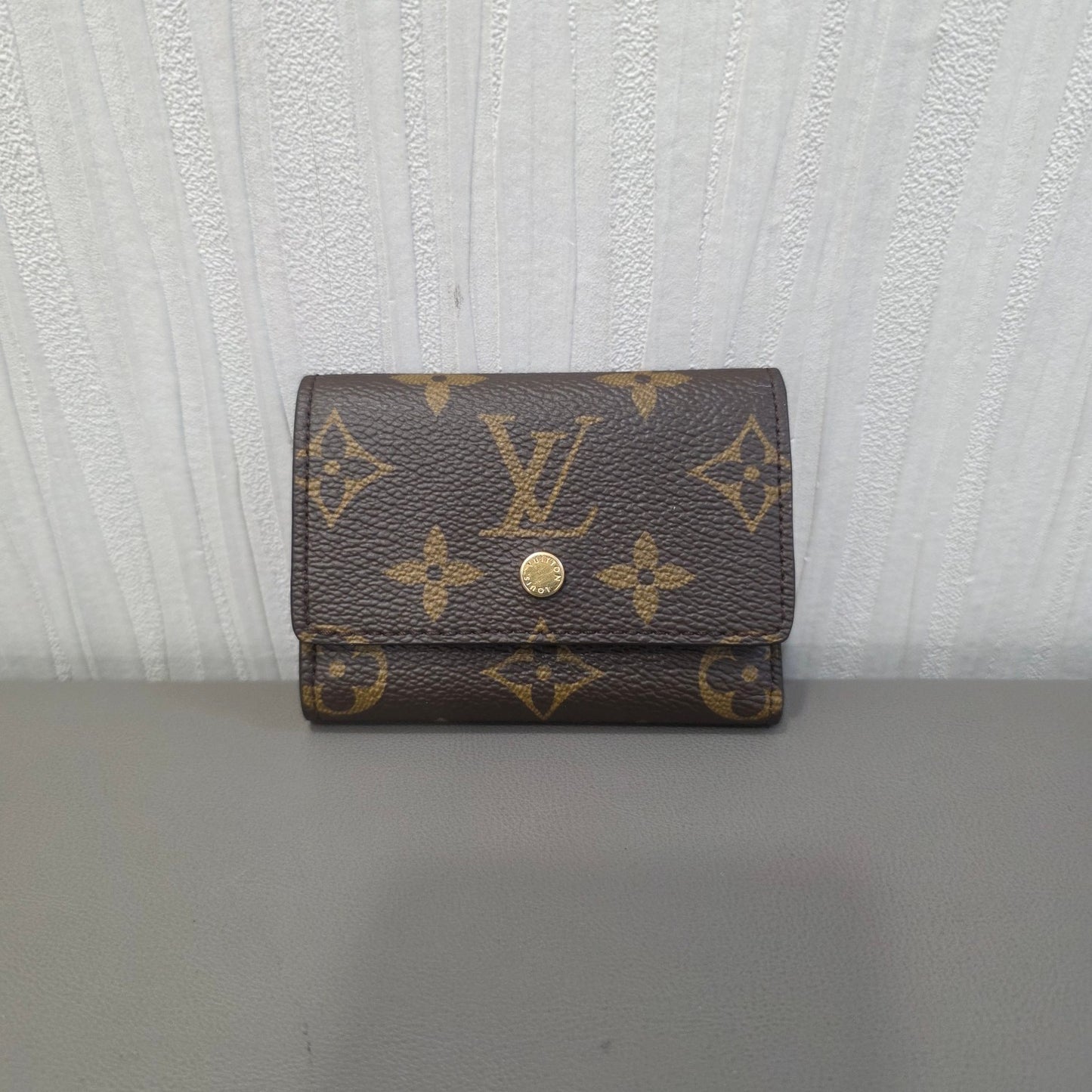 Louis Vuitton Monogram Business Card Holder Wallet (Pre-Owned)