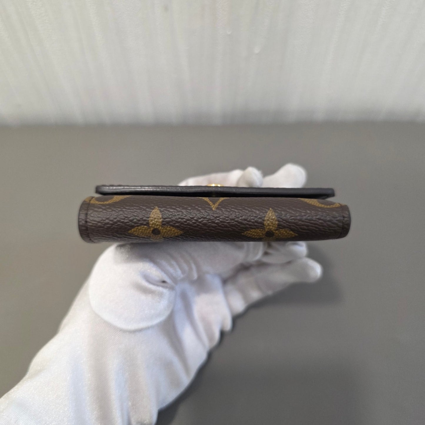 Louis Vuitton Monogram Business Card Holder Wallet (Pre-Owned)