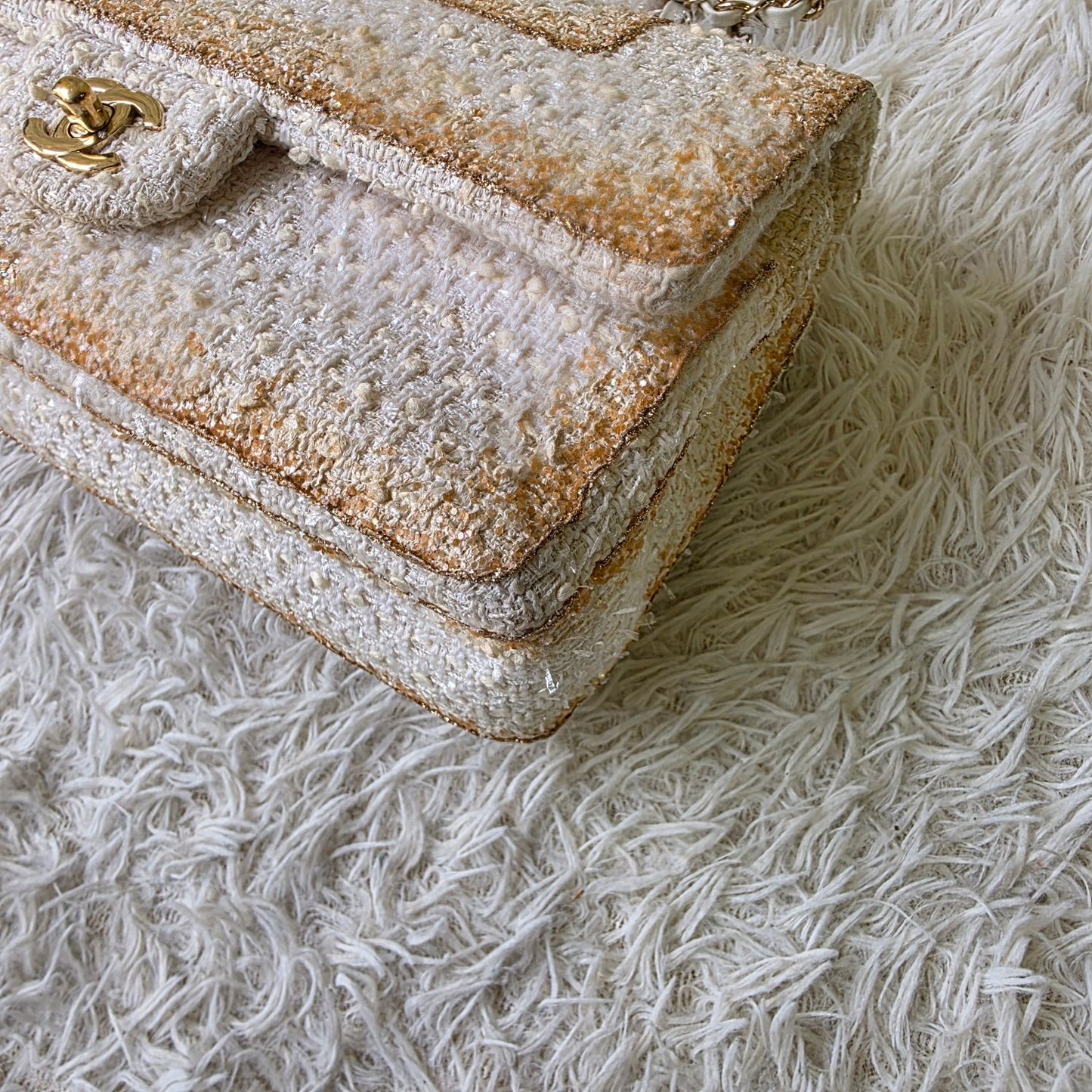 Chanel Tweed Chain Shoulder Bag (Pre-Owned)