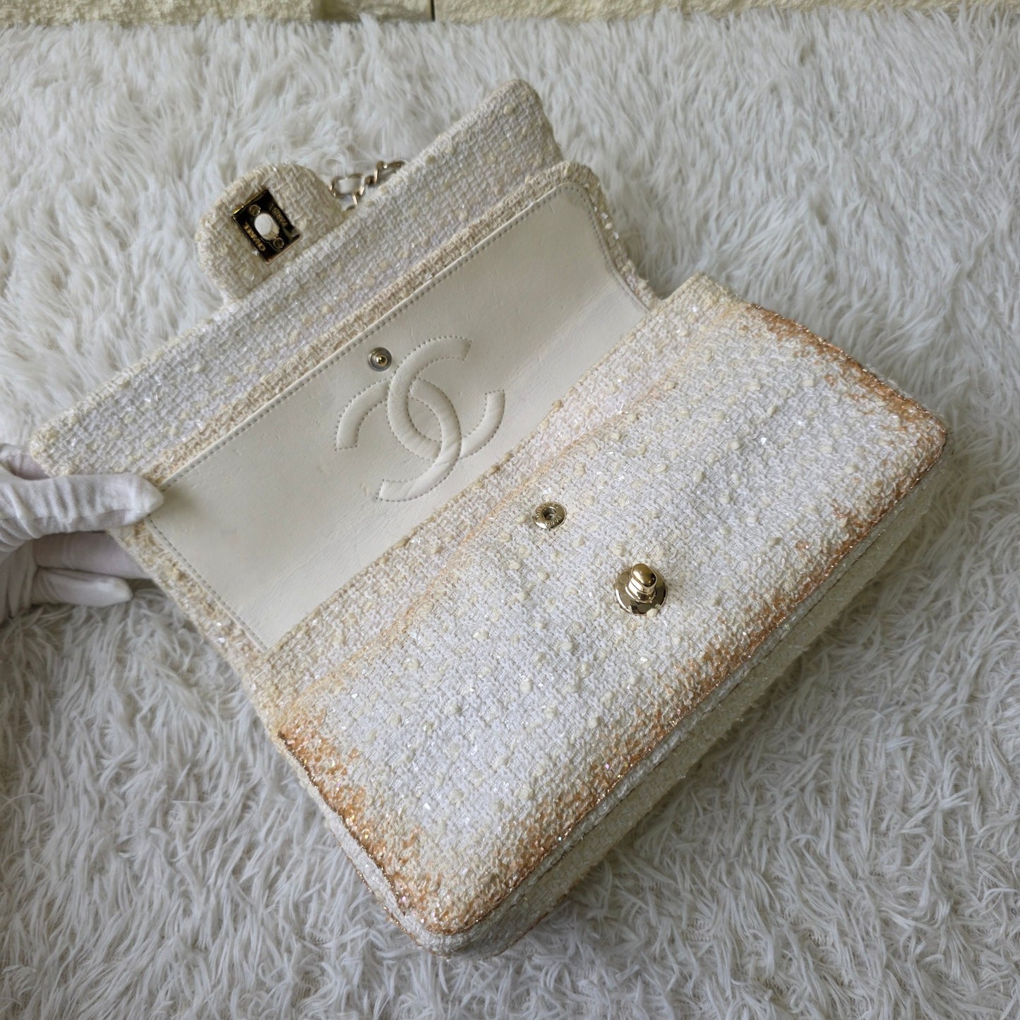 Chanel Tweed Chain Shoulder Bag (Pre-Owned)